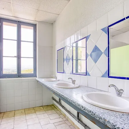 De Saint-raphael بيت شباب Fréjus